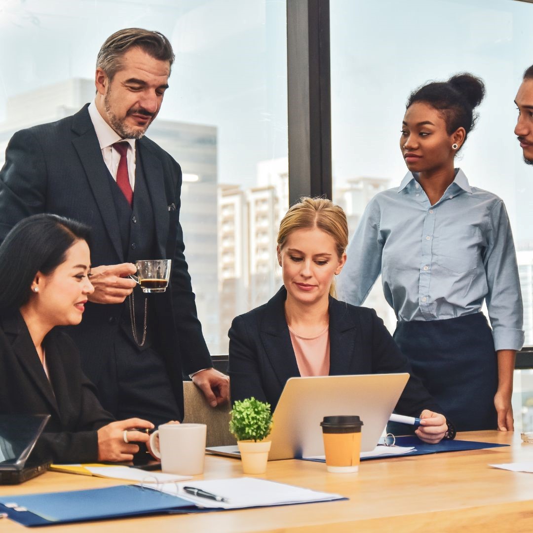 Leadership vs Management